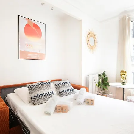 Cosy A Few Steps From Sacre-coeur - 1bdr Apartment Paris